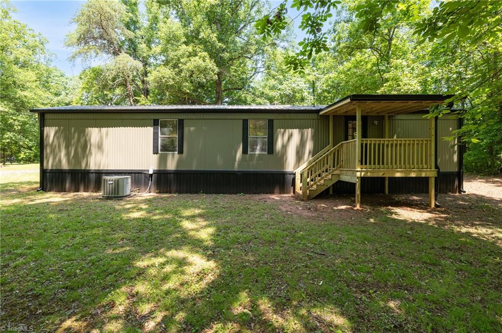 248 Shady Grove Road Eden, NC 27288 - Photo 5 of 27 Gallery Image 5