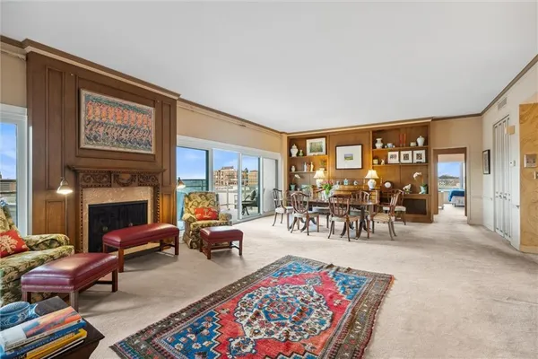 $750,000 | 4545 Wornall Road, Unit 1210, Kansas City, MO 64111