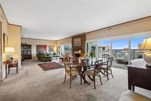 $750,000 | 4545 Wornall Road, Unit 1210, Kansas City, MO 64111