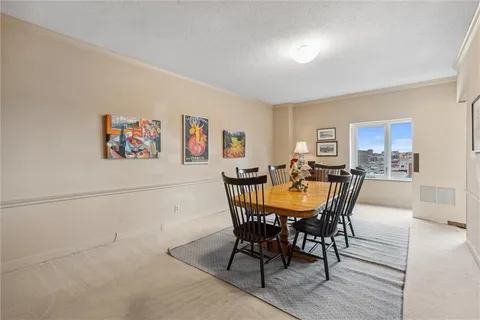 $750,000 | 4545 Wornall Road, Unit 1210, Kansas City, MO 64111