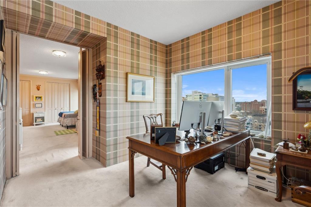 4545 Wornall Road, Unit 1210 Kansas City, MO 64111 - Photo 35 of 50