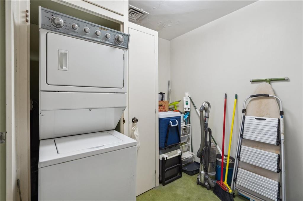 4545 Wornall Road, Unit 1210 Kansas City, MO 64111 - Photo 41 of 50