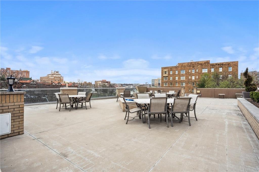 4545 Wornall Road, Unit 1210 Kansas City, MO 64111 - Photo 46 of 50