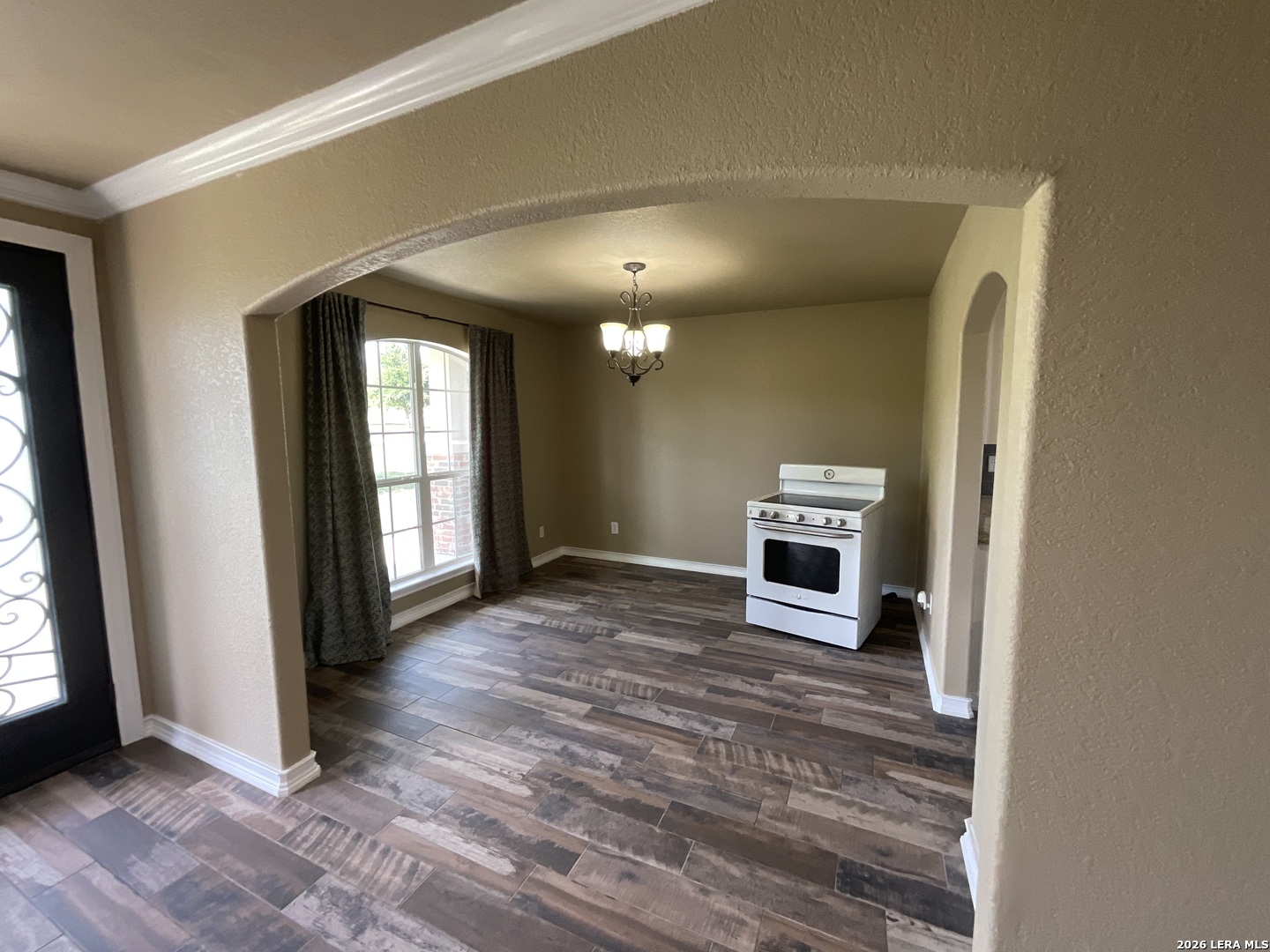 12010 Del Rio San Antonio, TX 78245 - Photo 7 of 44