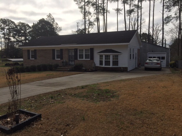 134 Rock Road Washington, NC 27889 - Photo 1 of 16 Primary Photo