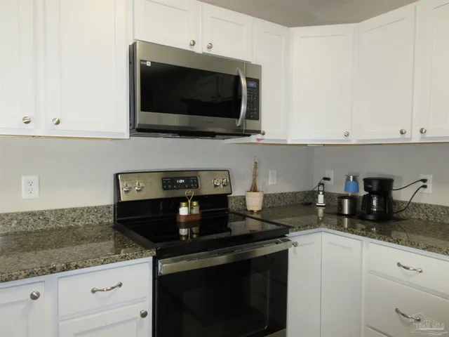 $258,900 | 6816 Fast Gun Lane, Milton, FL 32570