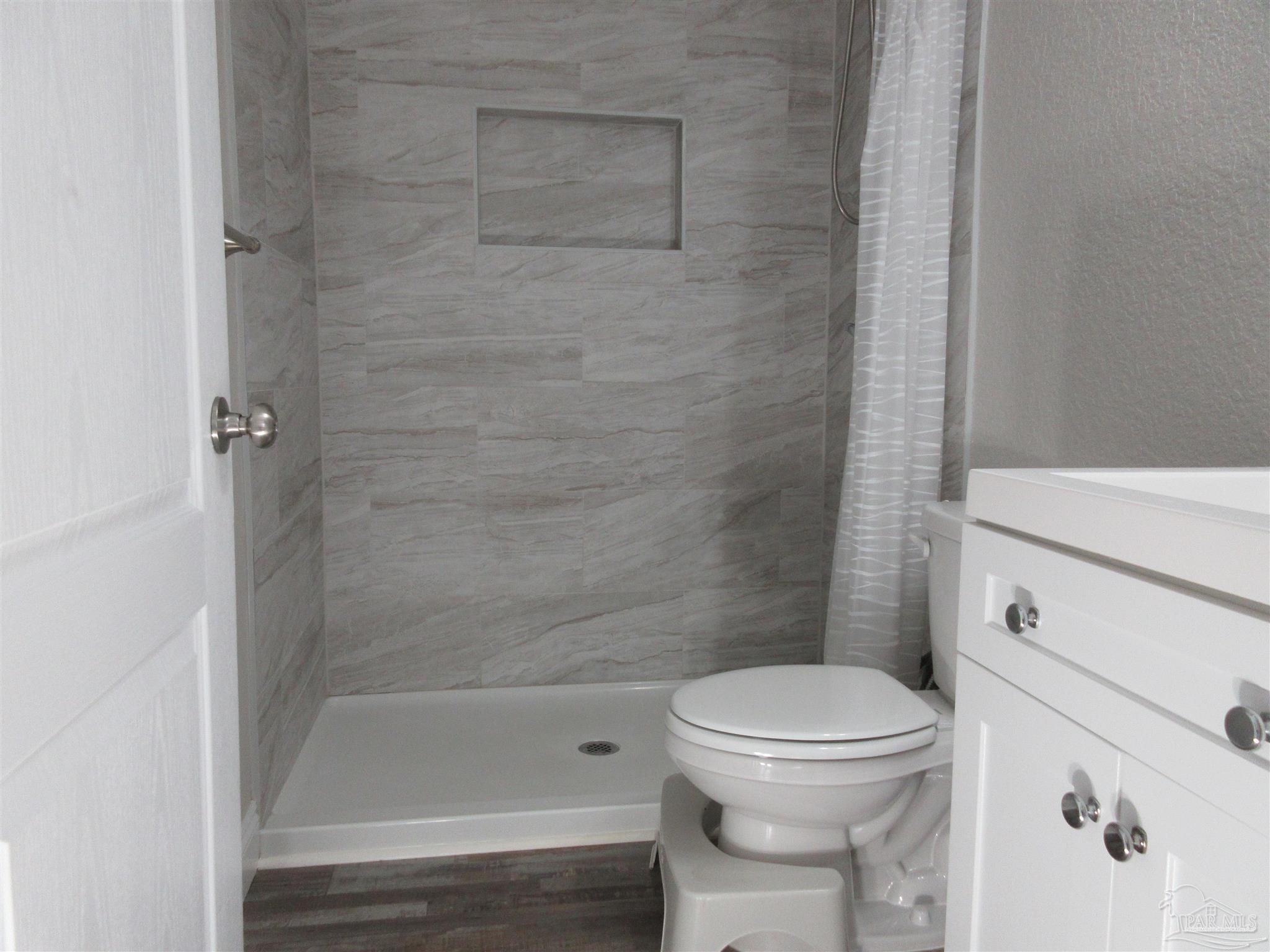 6816 Fast Gun Lane Milton, FL 32570 - Photo 32 of 69