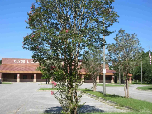 $259,900 | 6816 Fast Gun Lane, Milton, FL 32570