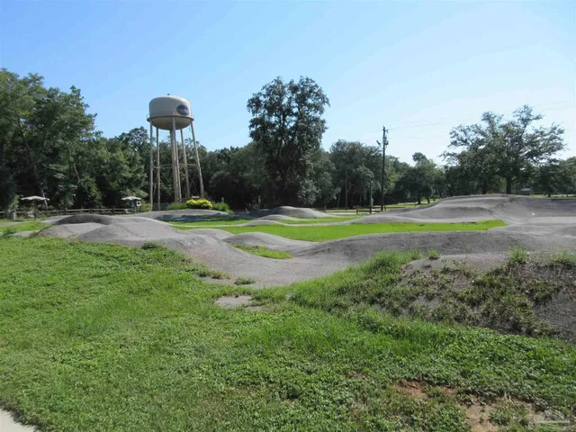 $259,900 | 6816 Fast Gun Lane, Milton, FL 32570