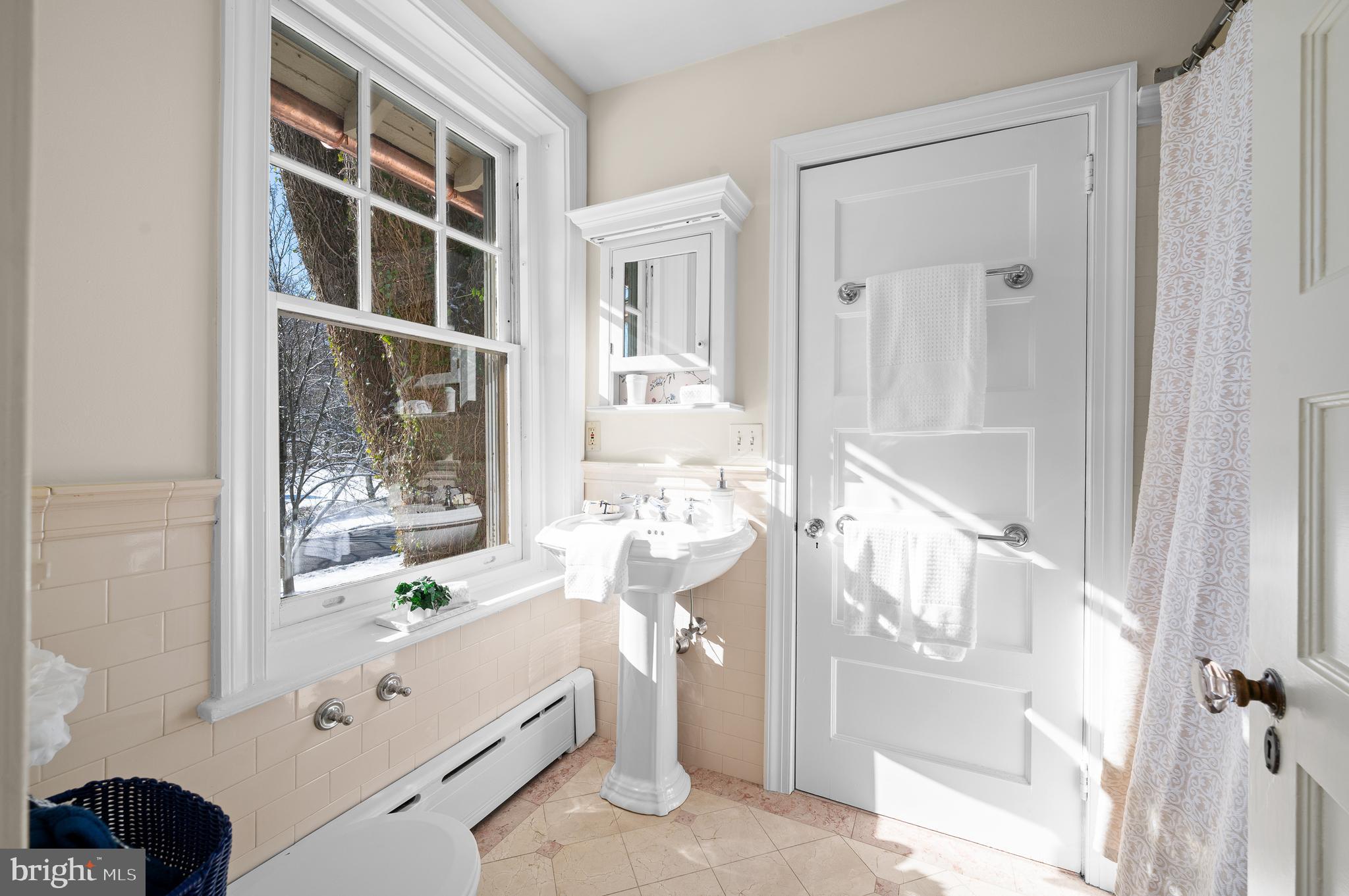 403 Meadowbrook Avenue Wayne, PA 19087 - Photo 42 of 61