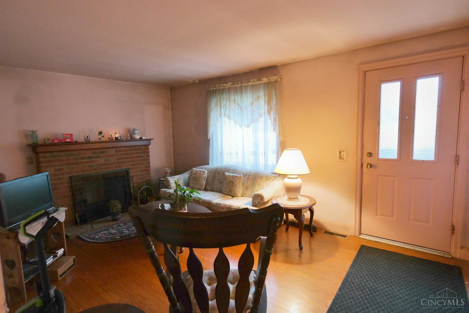 3171 Kleeman Road Cincinnati, OH 45211 - Photo 4 of 22 Gallery Image 4