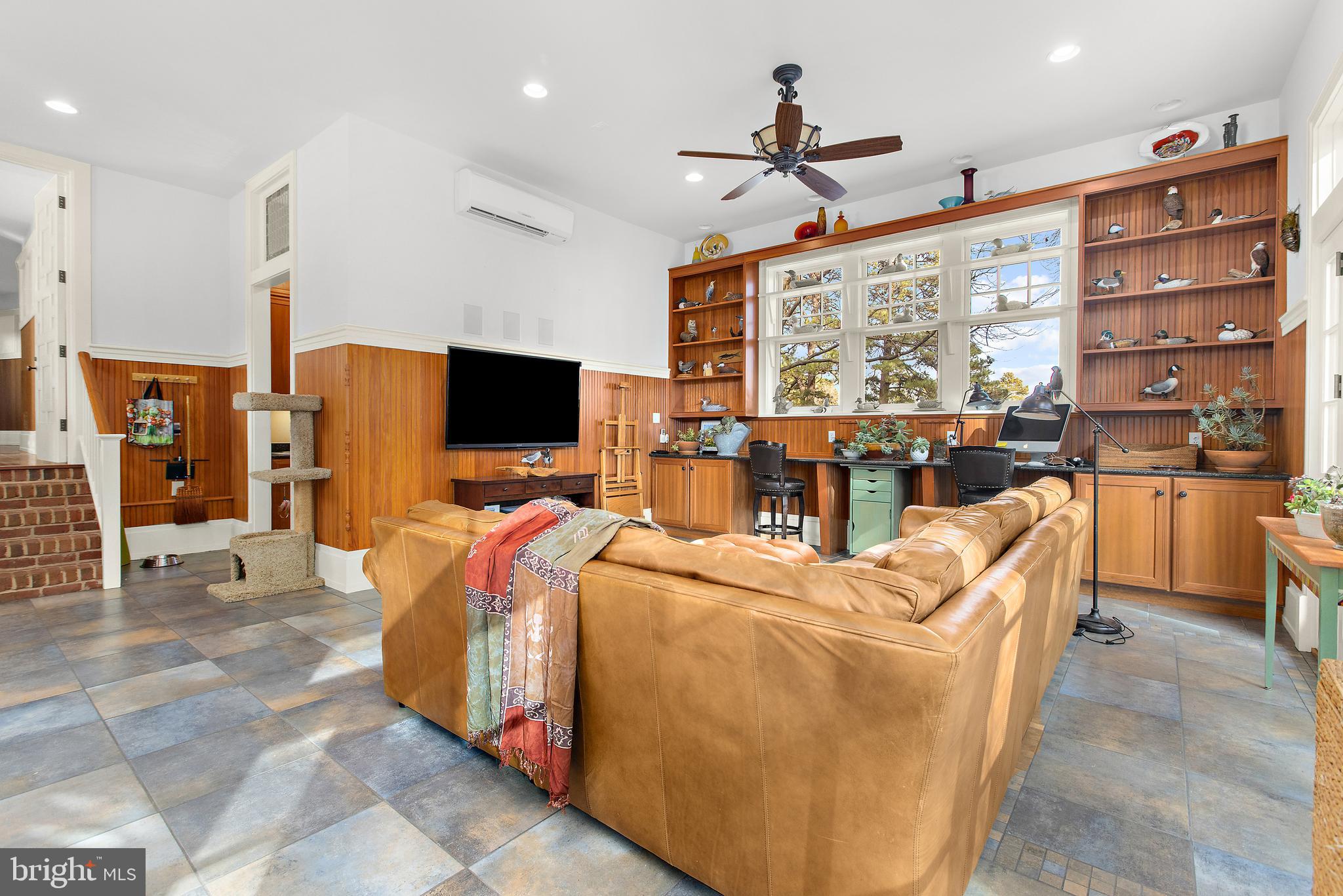 25932 Goose Neck Road Royal Oak, MD 21662 - Photo 17 of 79 The Studio - spacious, tile flooring & built-ins