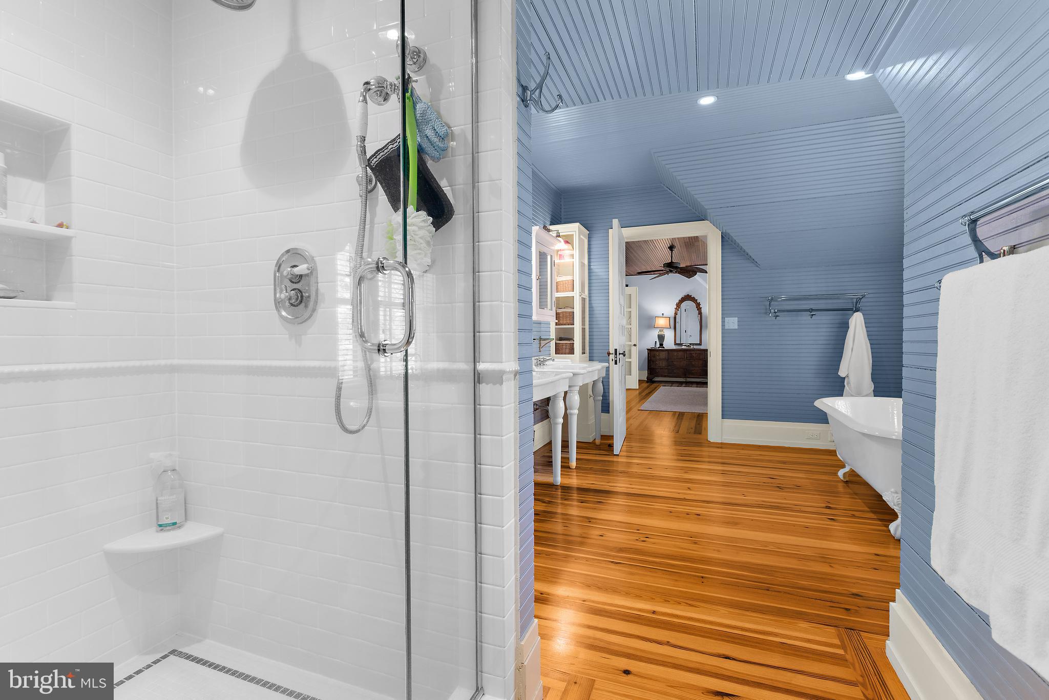 25932 Goose Neck Road Royal Oak, MD 21662 - Photo 36 of 79 Walk-in Shower