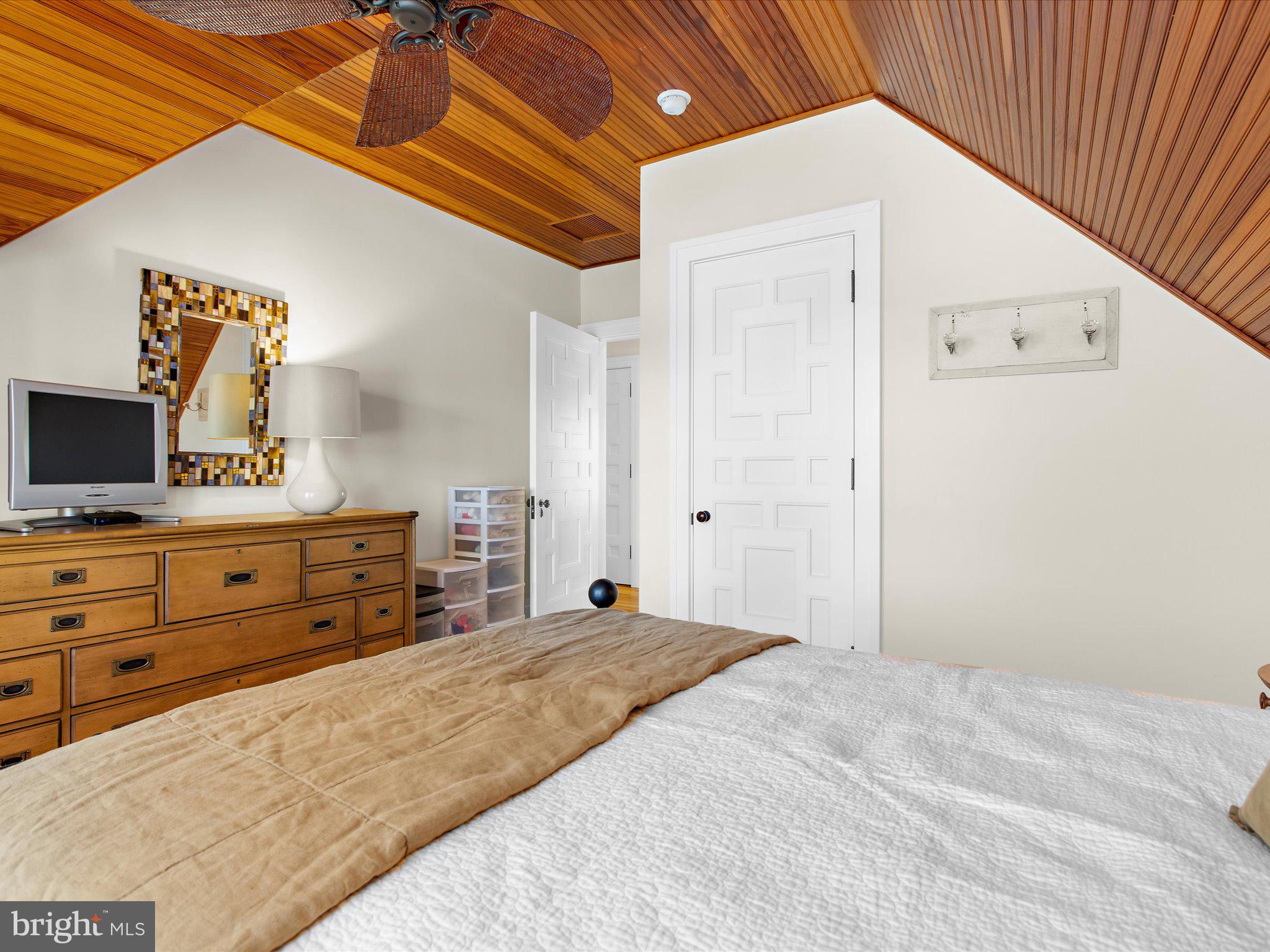 25932 Goose Neck Road Royal Oak, MD 21662 - Photo 44 of 79 Look at the Detail of the Ceiling