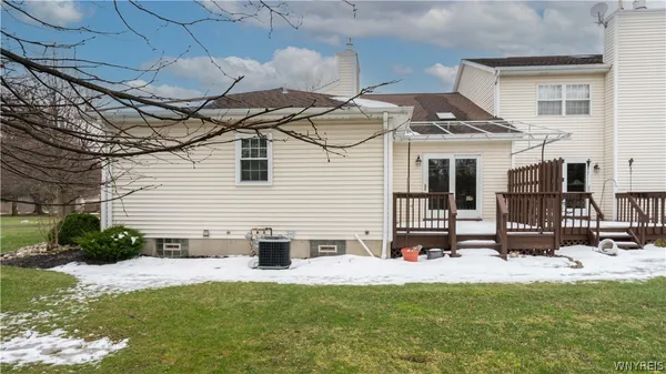 $324,999 | 59 Southwick Drive, Orchard Park, NY 14127