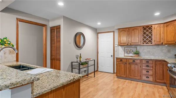 $324,999 | 59 Southwick Drive, Orchard Park, NY 14127