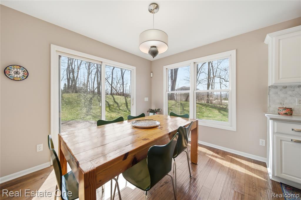 3181 Aspen Ridge Court Howell, MI 48843 - Photo 14 of 50 Gallery Image 14