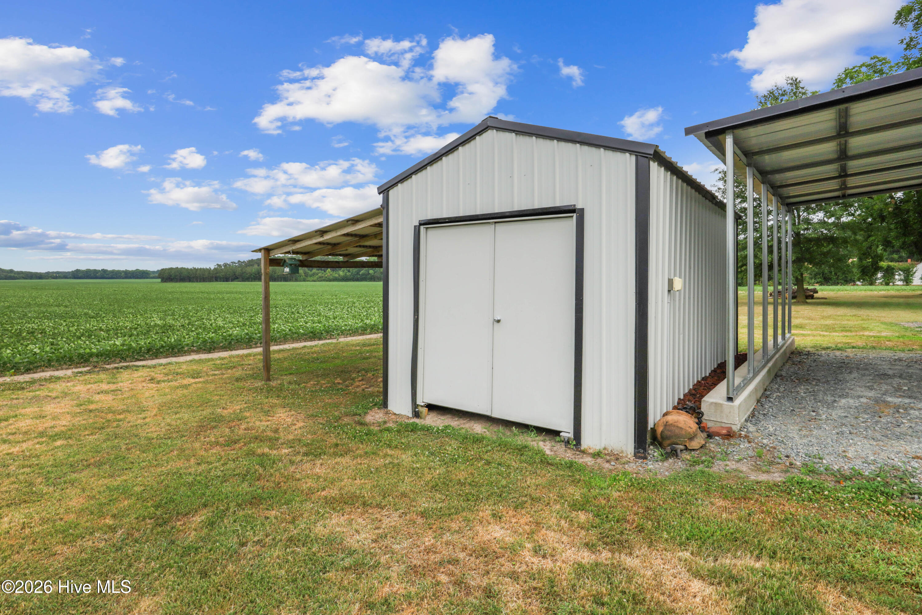 1327 John Green Smith Road Kinston, NC 28504 - Photo 13 of 63
