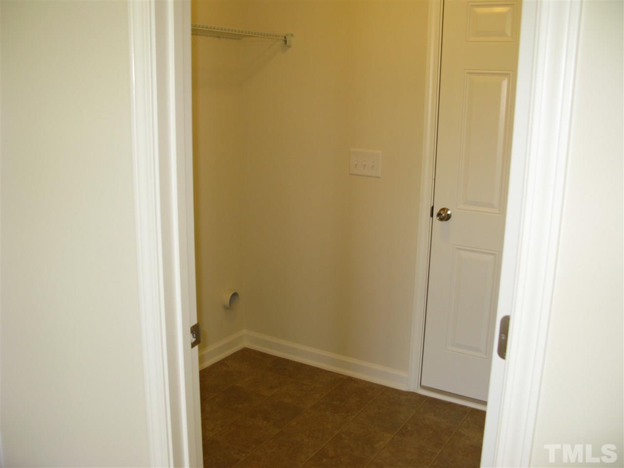 6332 Slopeside Court Raleigh, NC 27610 - Photo 14 of 22 Gallery Image 14