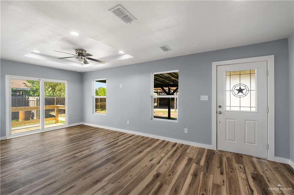 20652 Sid Jones Road Harlingen, TX 78552 - Photo 4 of 31