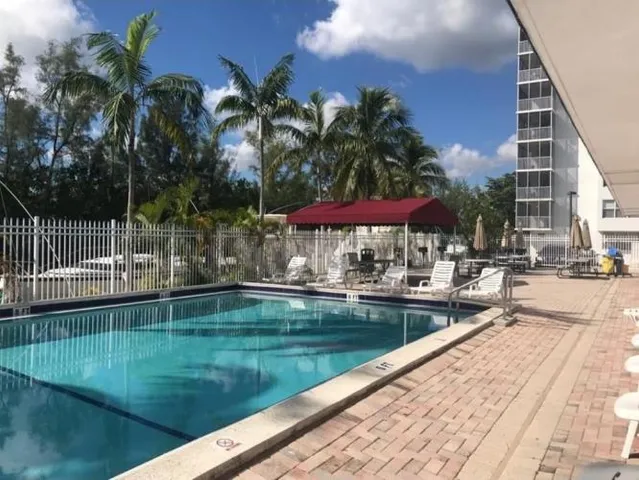 $399,000 | 3660 Northeast 116th North Miami Beach, Unit 115, North Miami Beach, FL 33162