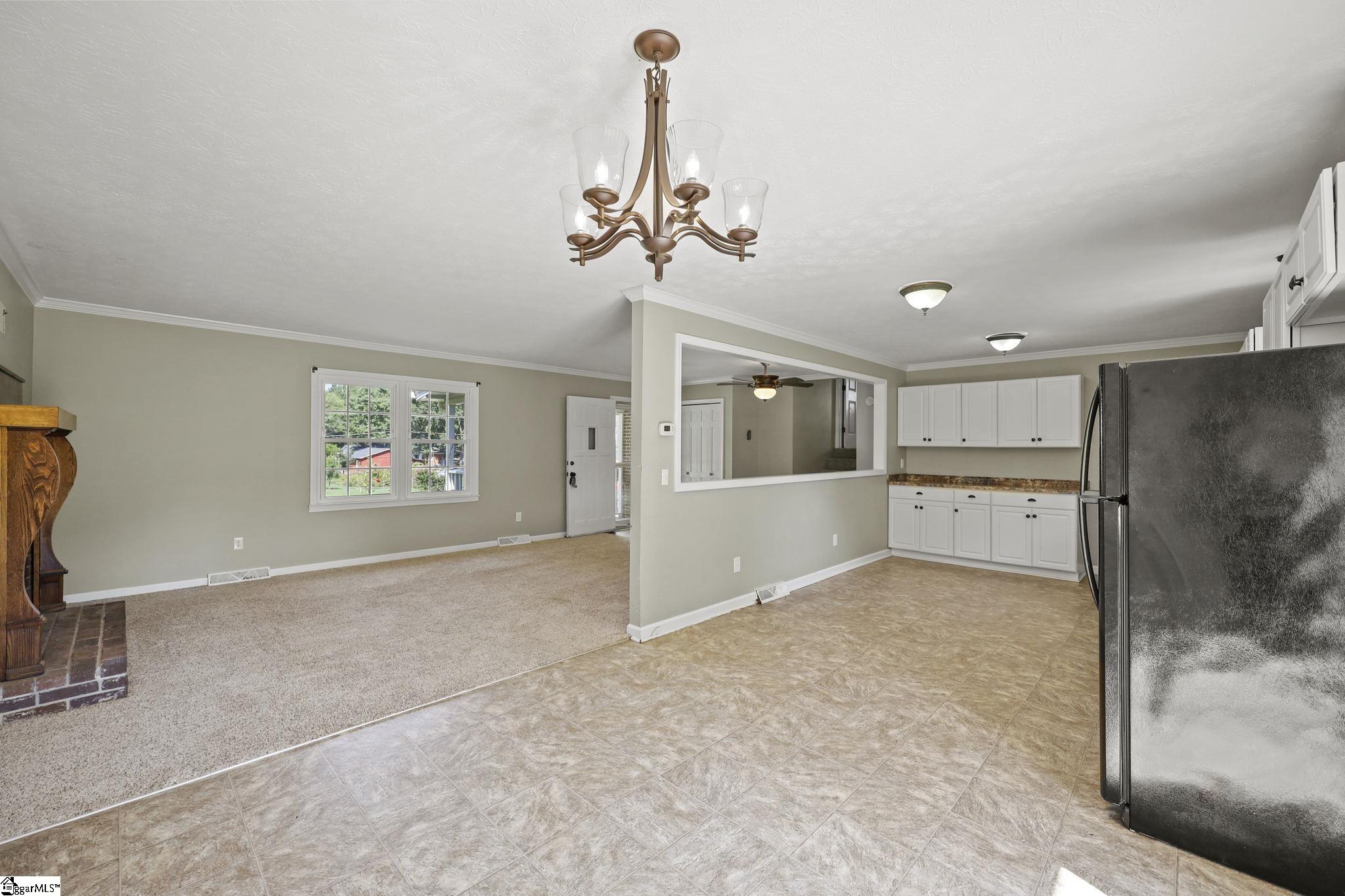 226 Carrie Road Liberty, SC 29657 - Photo 3 of 32 Gallery Image 3