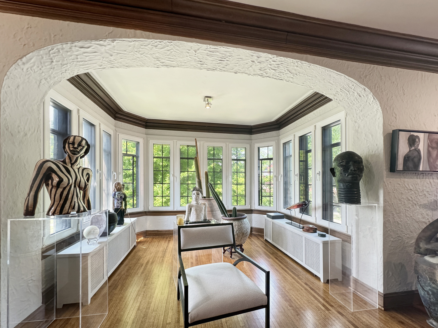 6909 South Chappel Avenue Chicago, IL 60649 - Photo 21 of 60 a living room with furniture and a large window