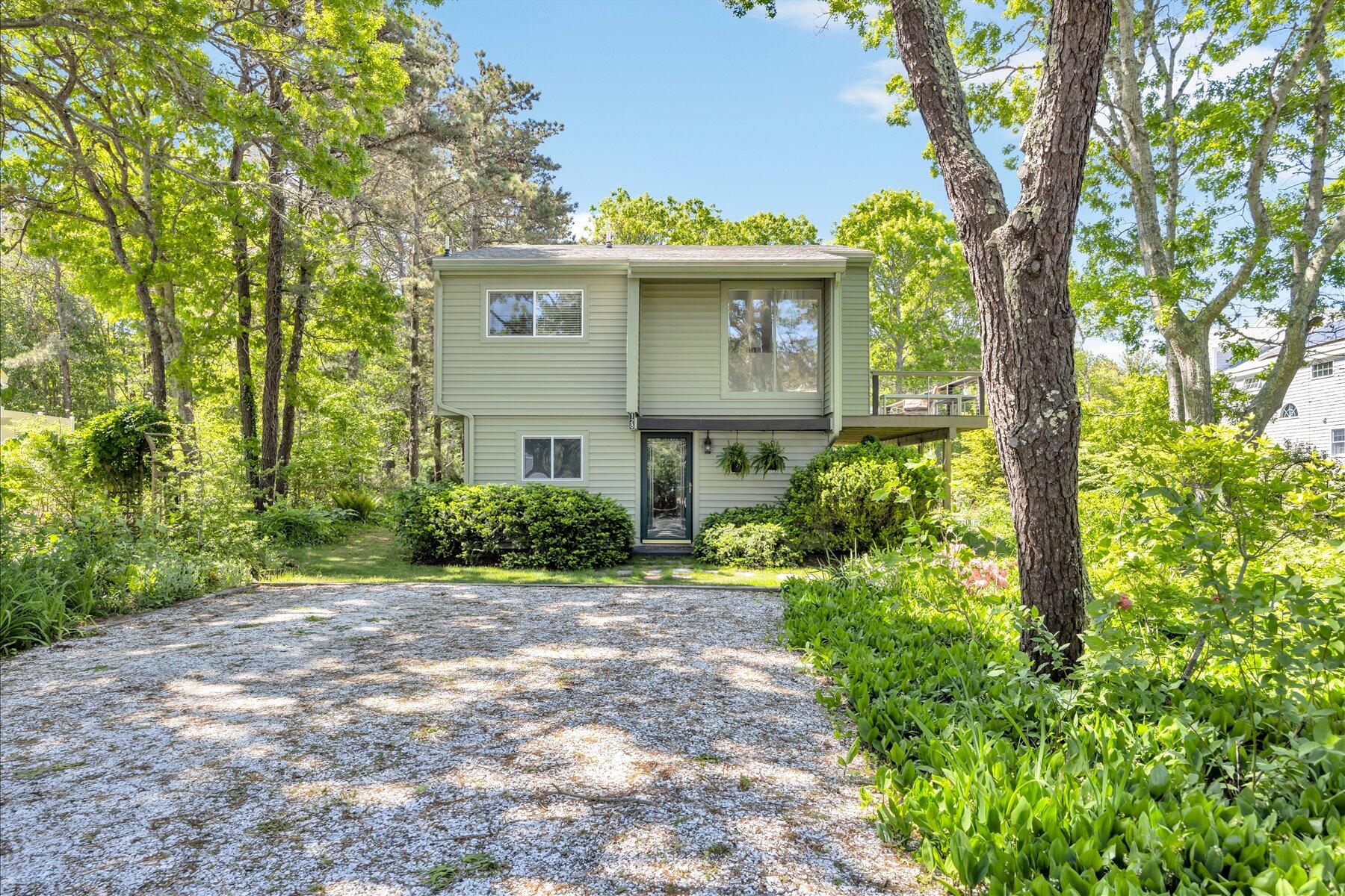 128 Whippoorwill Circle Mashpee, MA 02649 - Photo 3 of 42 03-889A2311