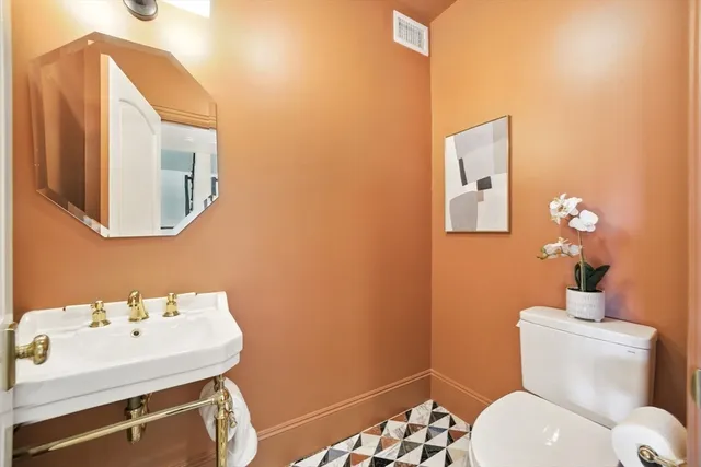 $16,750 | 197 Winchester Street, Unit 197, Brookline, MA 02446