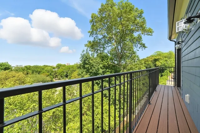 $16,750 | 197 Winchester Street, Unit 197, Brookline, MA 02446