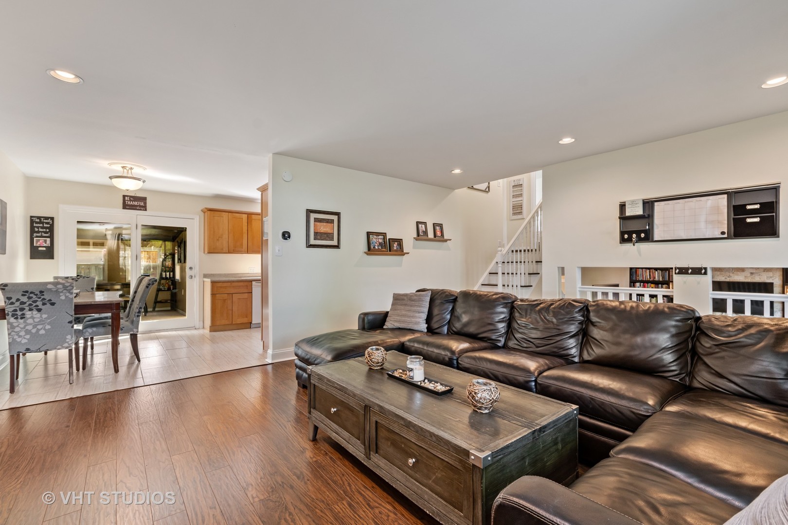 127 Thornhurst Road Bolingbrook, IL 60440 - Photo 4 of 22