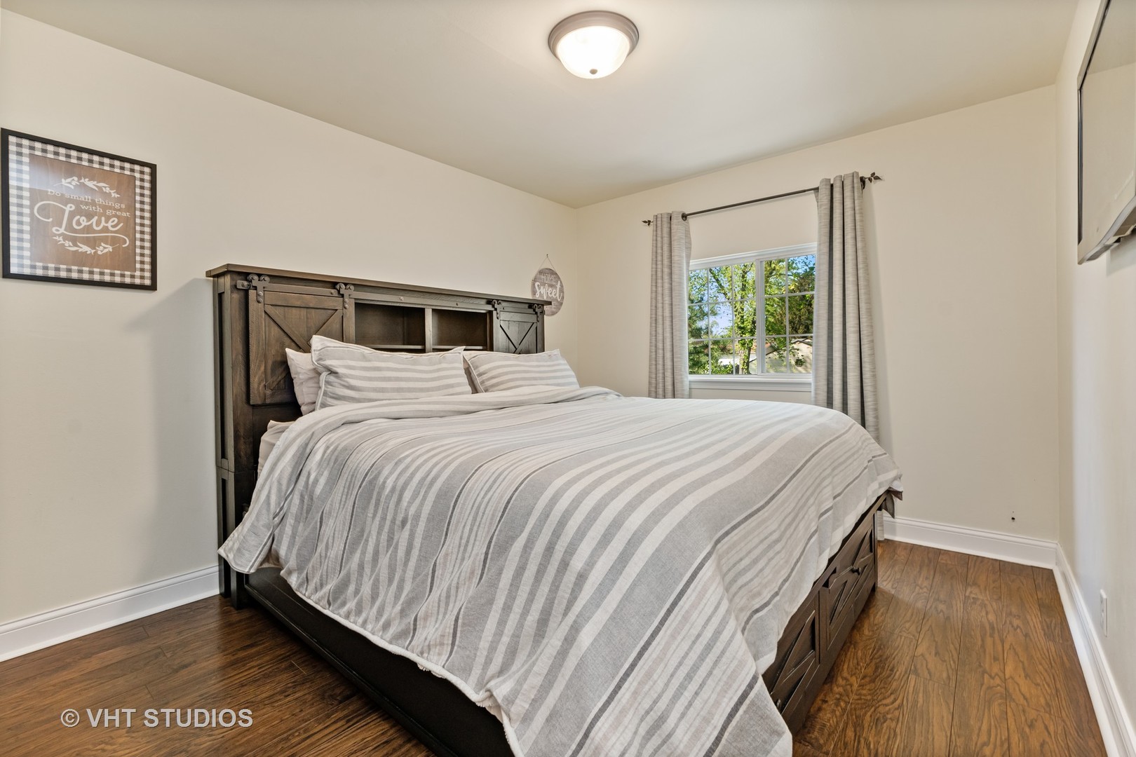 127 Thornhurst Road Bolingbrook, IL 60440 - Photo 9 of 22