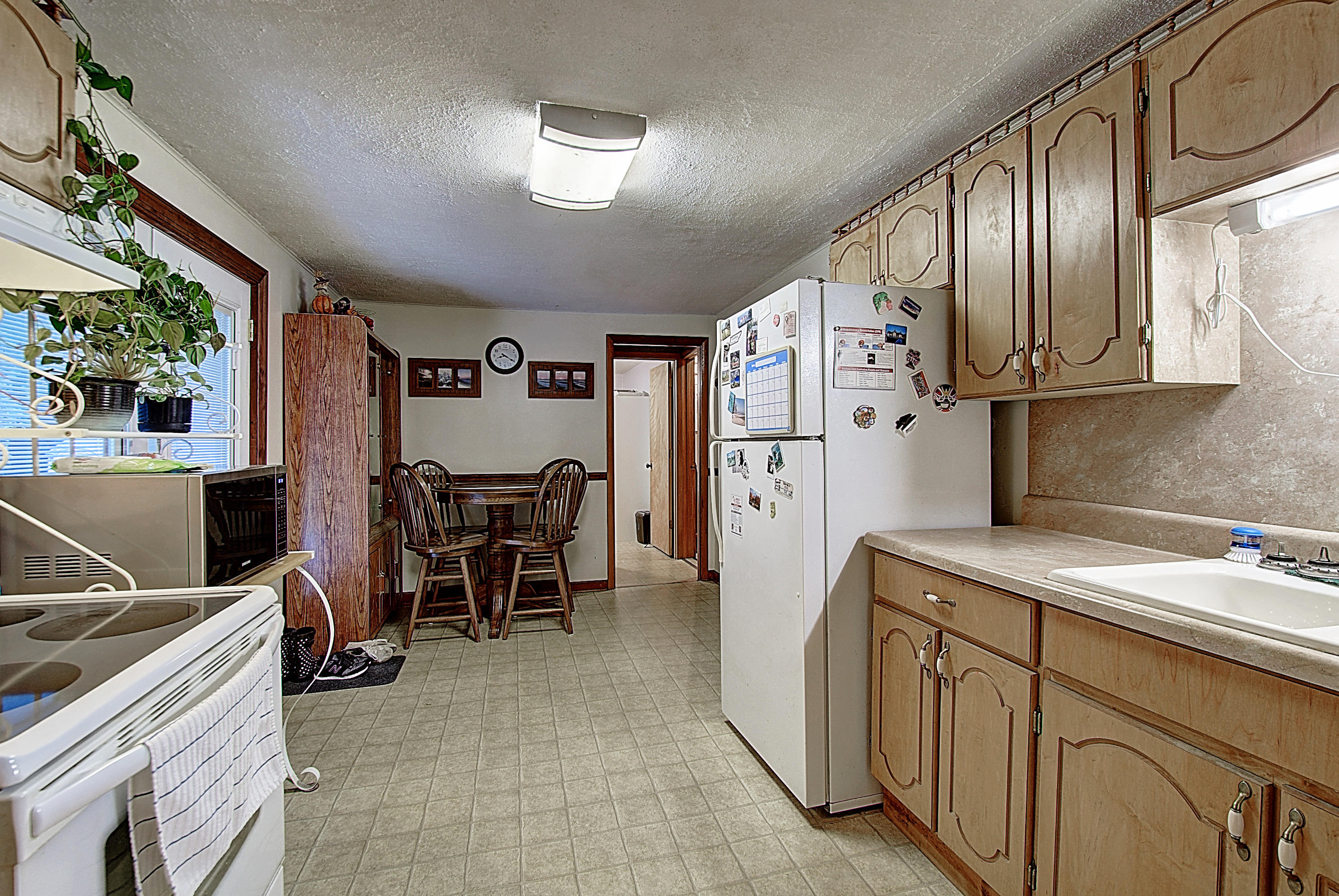 120 Dan Cole Road Elizabethton, TN 37643 - Photo 12 of 32 DSC_0049_50_51_52