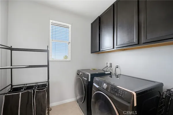 $649,000 | 1176 Woodbury Lane, Mentone, CA 92359
