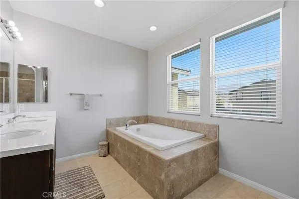 $649,000 | 1176 Woodbury Lane, Mentone, CA 92359