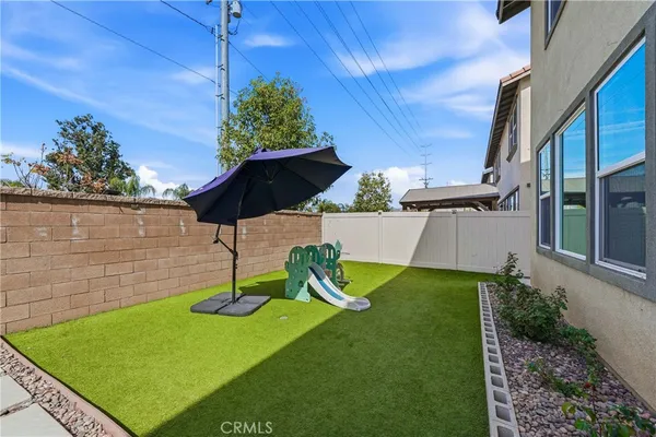 $649,000 | 1176 Woodbury Lane, Mentone, CA 92359