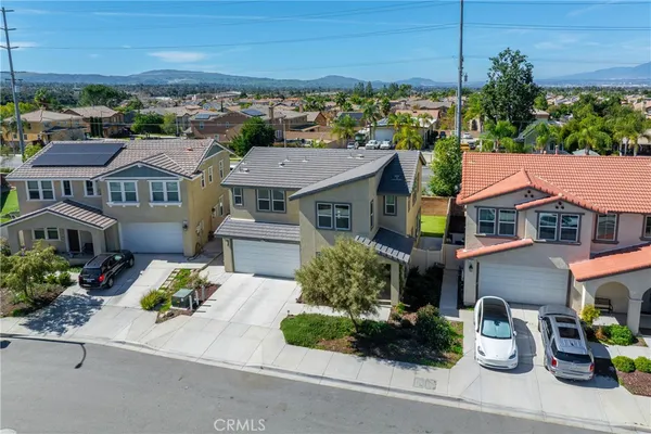 $649,000 | 1176 Woodbury Lane, Mentone, CA 92359