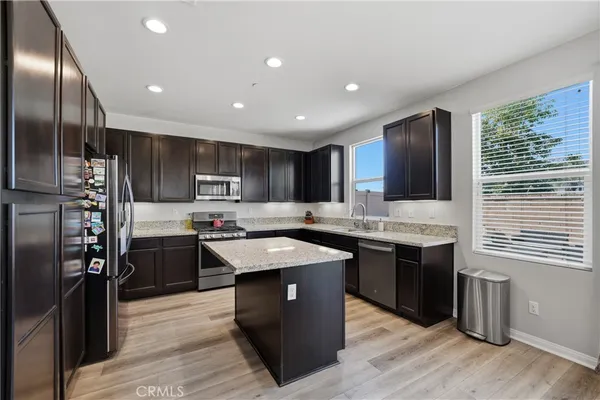 $649,000 | 1176 Woodbury Lane, Mentone, CA 92359