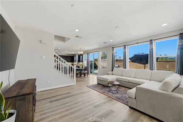 $649,000 | 1176 Woodbury Lane, Mentone, CA 92359