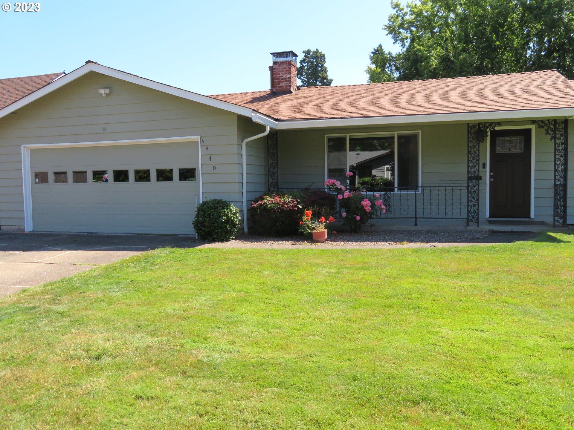 4440 Southwest 194th Court Beaverton, OR 97078 - Photo 3 of 32 a front view of a house with patio