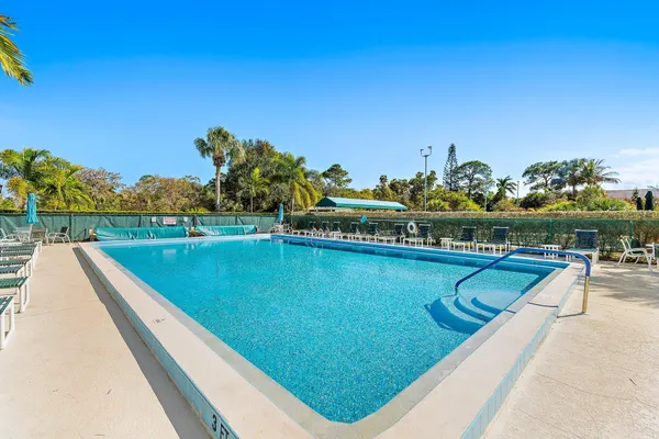 $213,000 | 2950 Southeast Ocean Boulevard, Unit 1358, Stuart, FL 34996