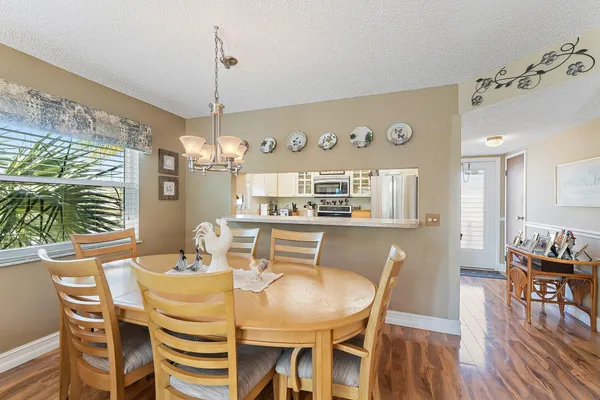 $213,000 | 2950 Southeast Ocean Boulevard, Unit 1358, Stuart, FL 34996