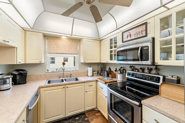 $213,000 | 2950 Southeast Ocean Boulevard, Unit 1358, Stuart, FL 34996