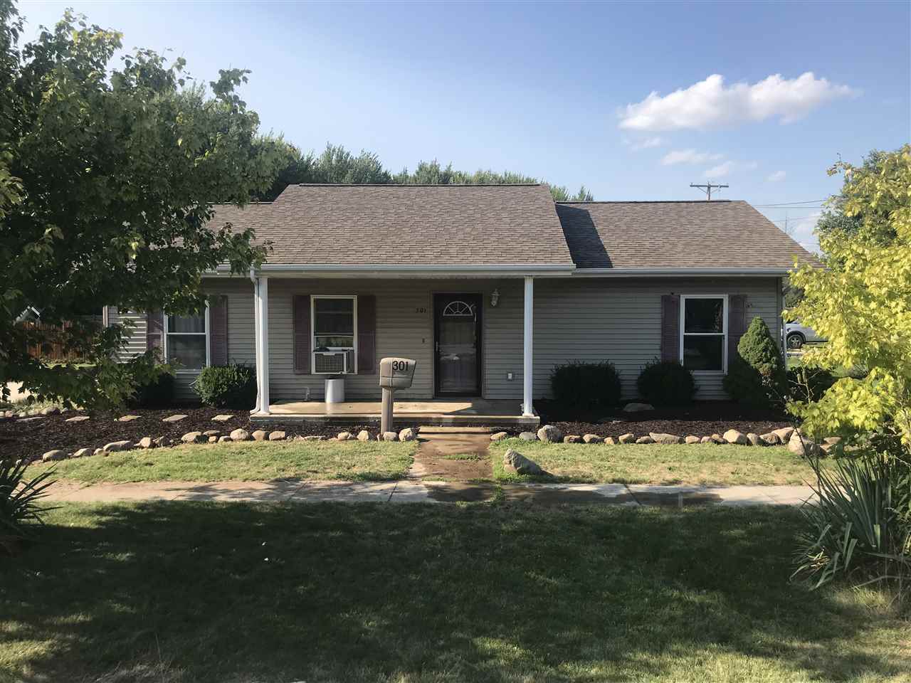 301 Walnut Street Butler, IN 46721 - Photo 1 of 17