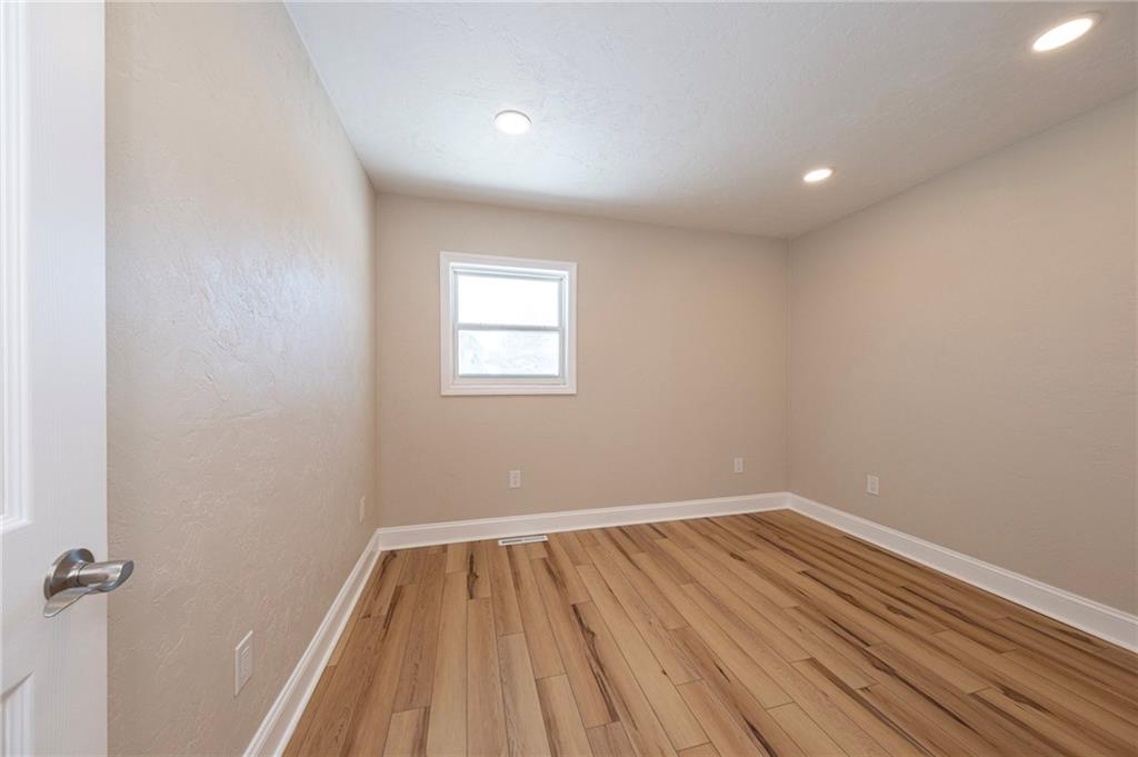 330 Spruce Street Latrobe, PA 15650 - Photo 21 of 35