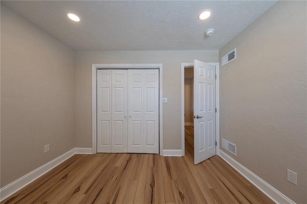 330 Spruce Street Latrobe, PA 15650 - Photo 24 of 35