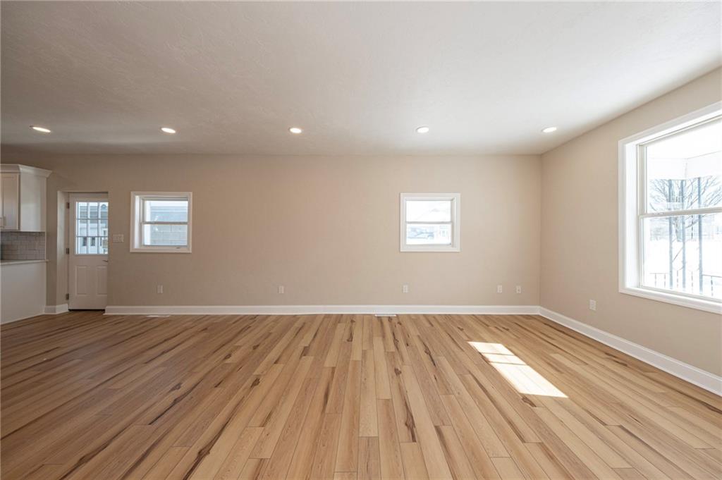 330 Spruce Street Latrobe, PA 15650 - Photo 6 of 35