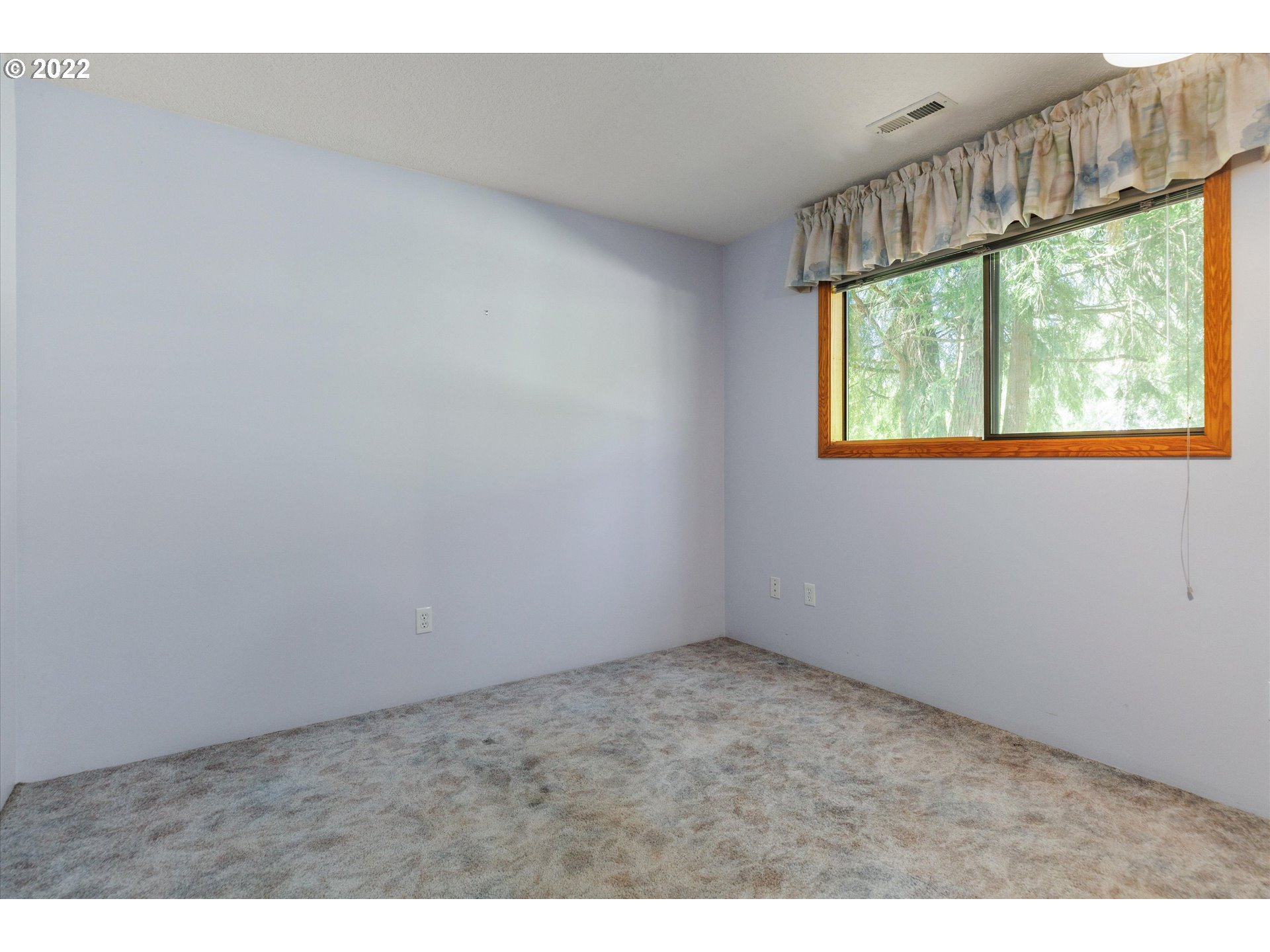 2691 Southwest Ek Road West Linn, OR 97068 - Photo 17 of 32 Gallery Image 17