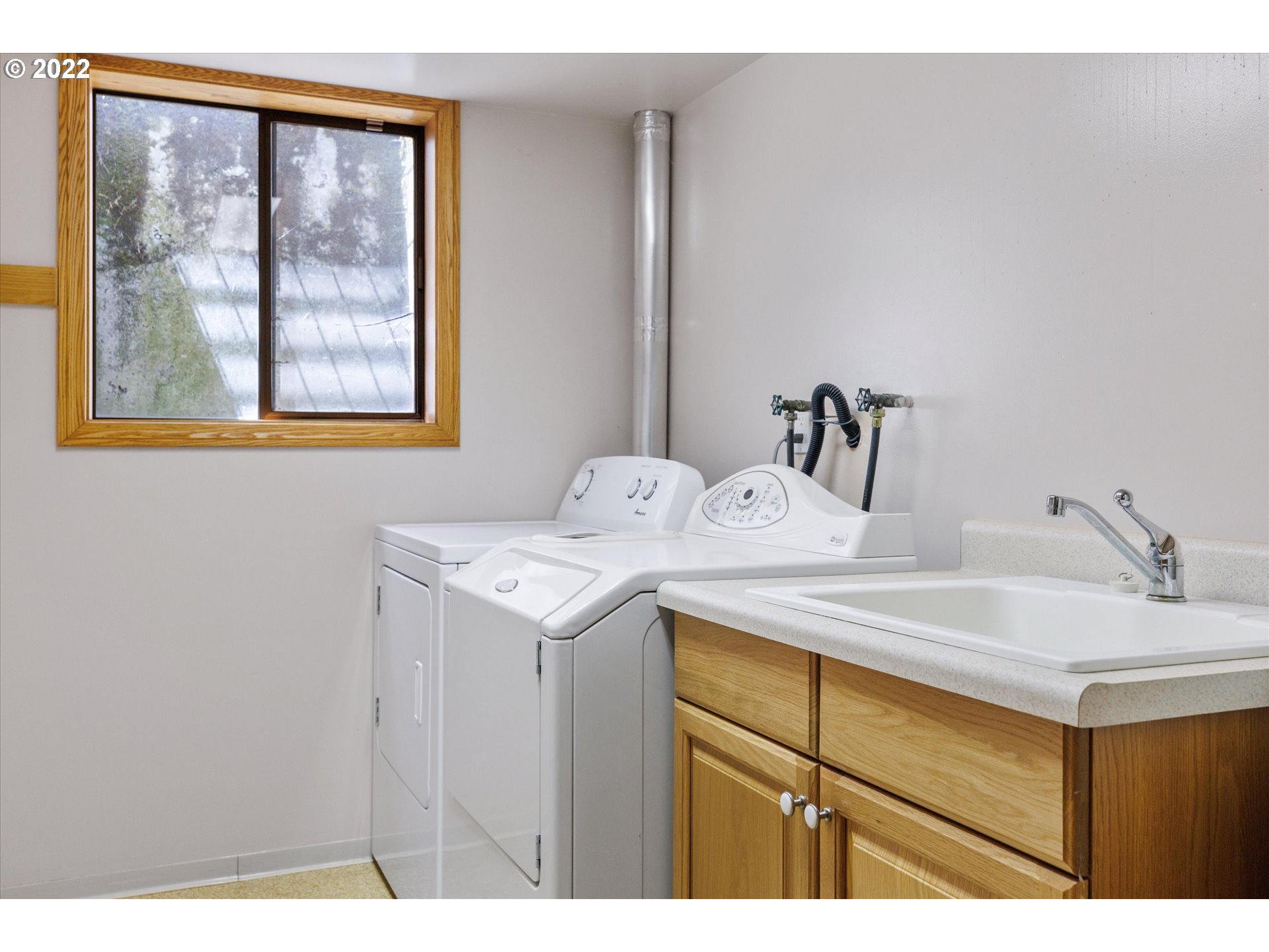 2691 Southwest Ek Road West Linn, OR 97068 - Photo 18 of 32 Gallery Image 18