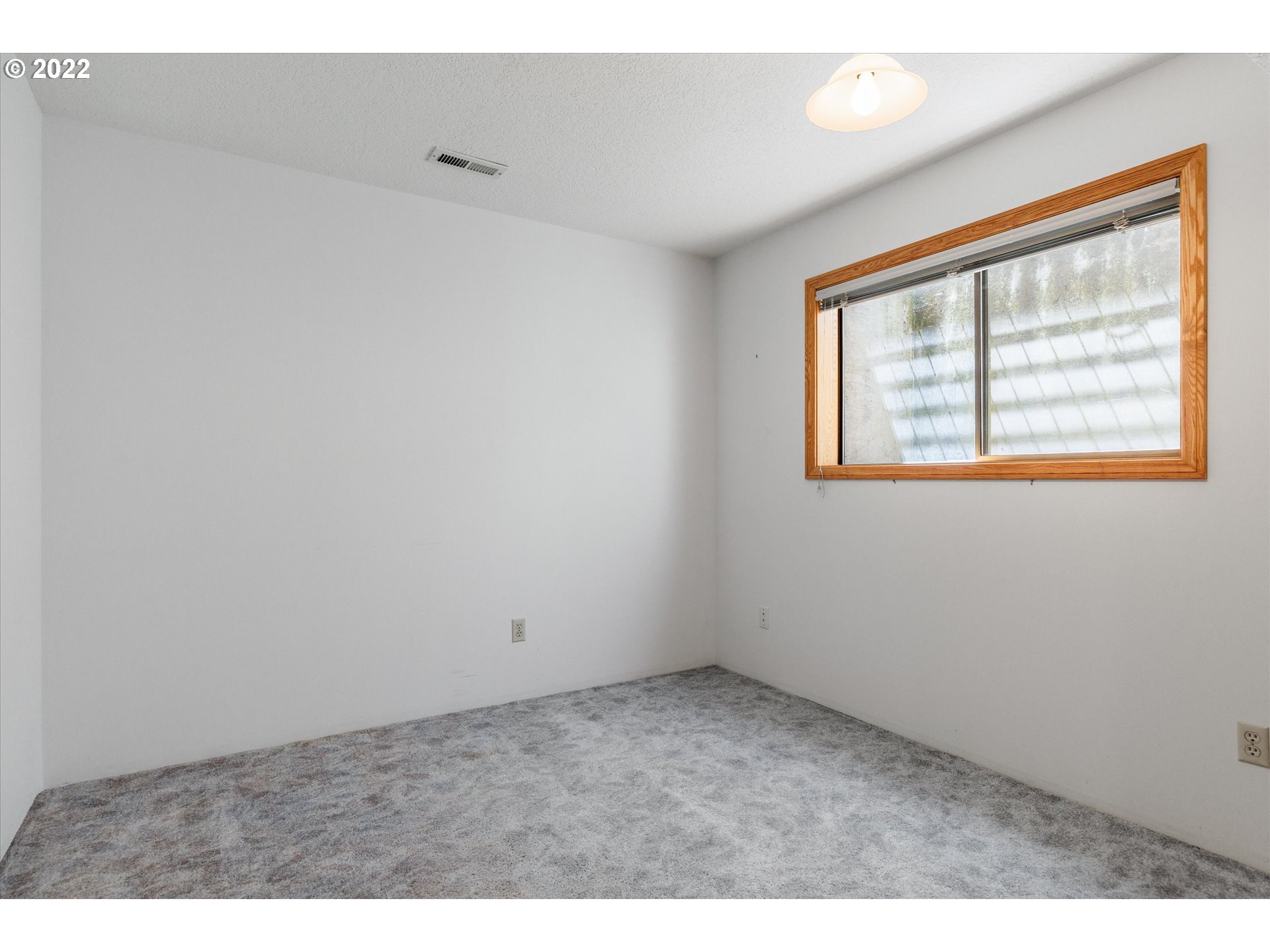 2691 Southwest Ek Road West Linn, OR 97068 - Photo 20 of 32 Gallery Image 20